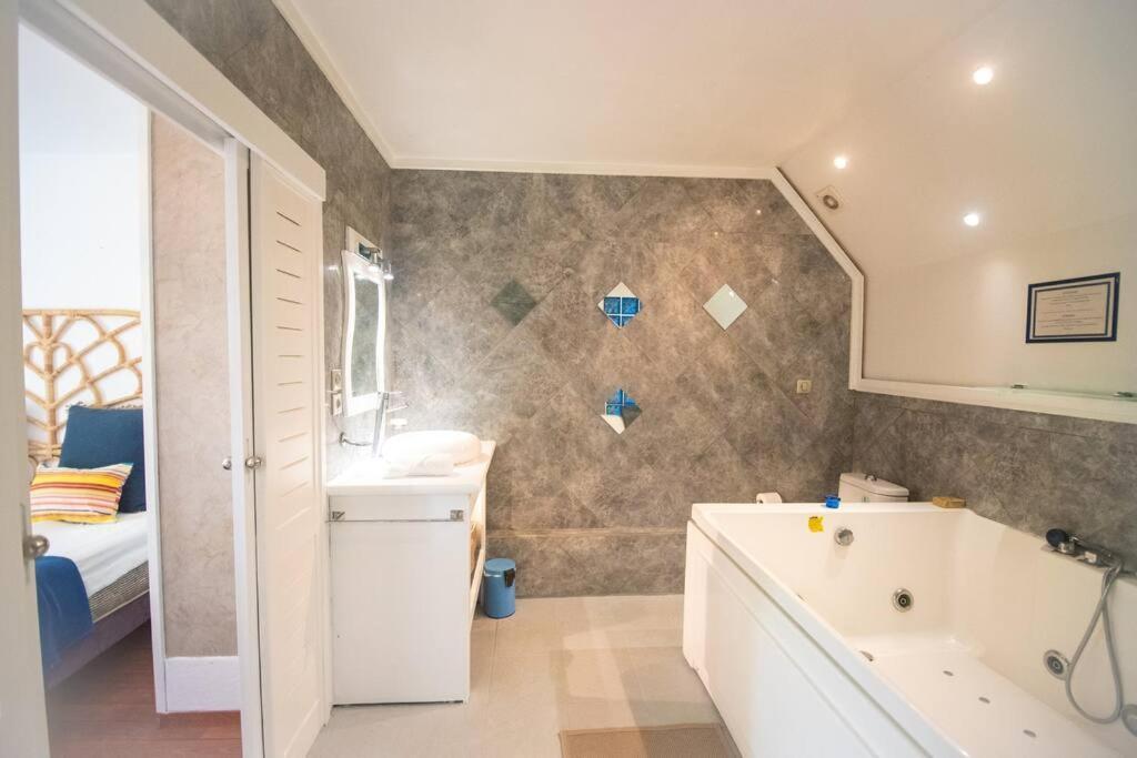 Pasha - Ocean View Apartment Sainte-Anne  Exterior photo